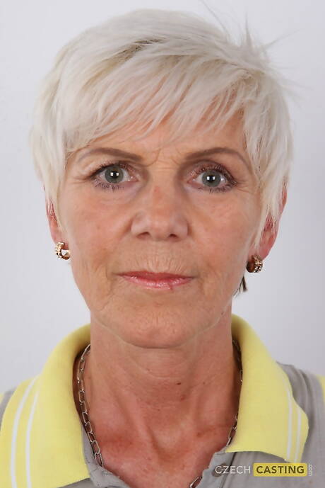 Czech Casting  pleased to share with you a free gallery with Ivana demonstrating hot body