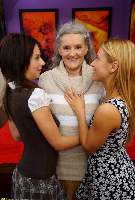 Mature NL invites you to browse their free pics with randy miss in amazing 3some sex