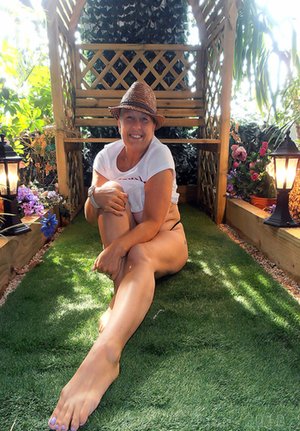 TAC Amateurs invite you to explore free pics featuring Savana xxx gallery 268584